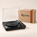 Ryyvo T50 Turntable in Black or White